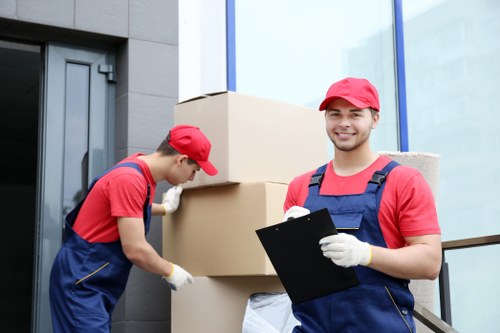 Moving truck services in Manandvan Merton
